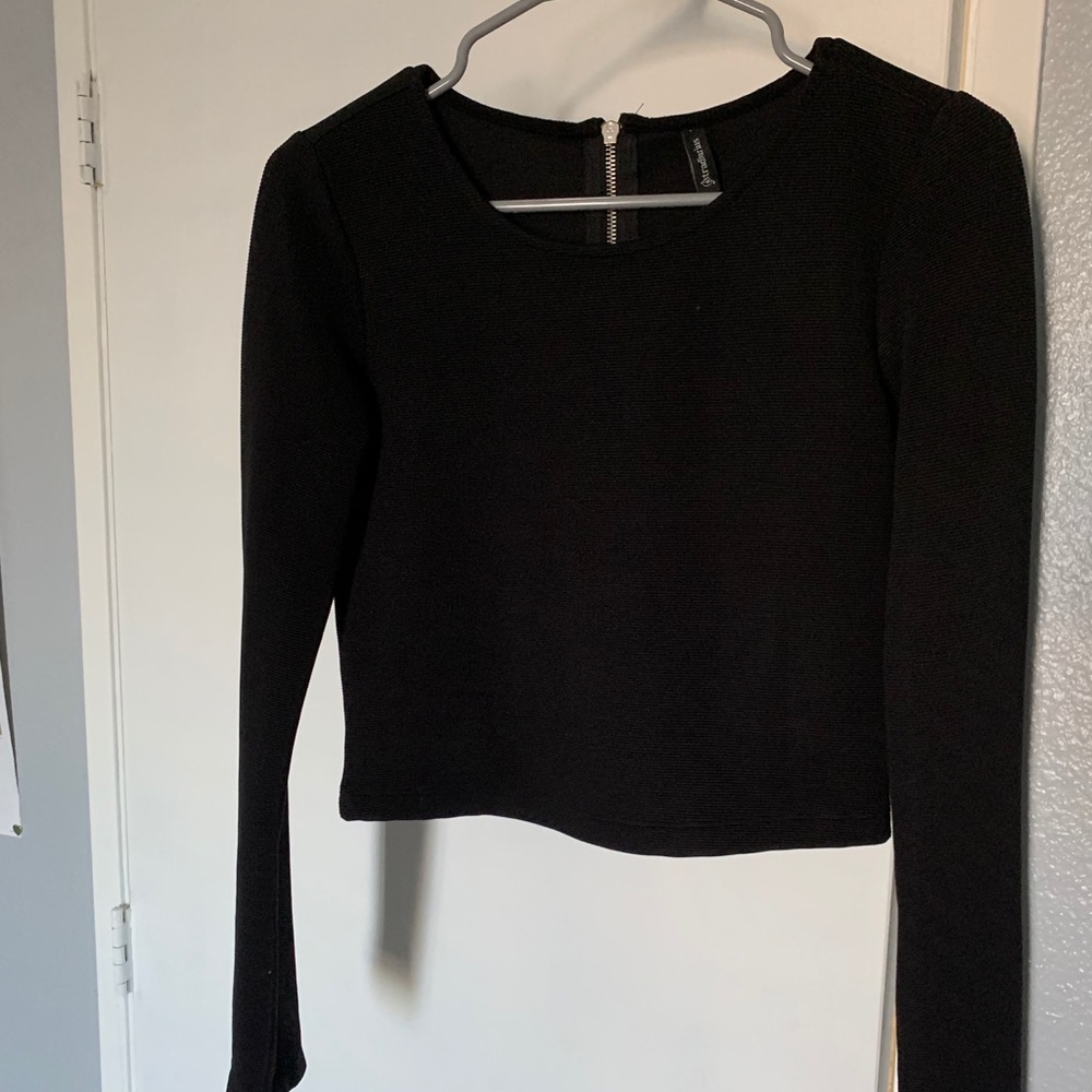 Stradivarius crop top with a metal zipper